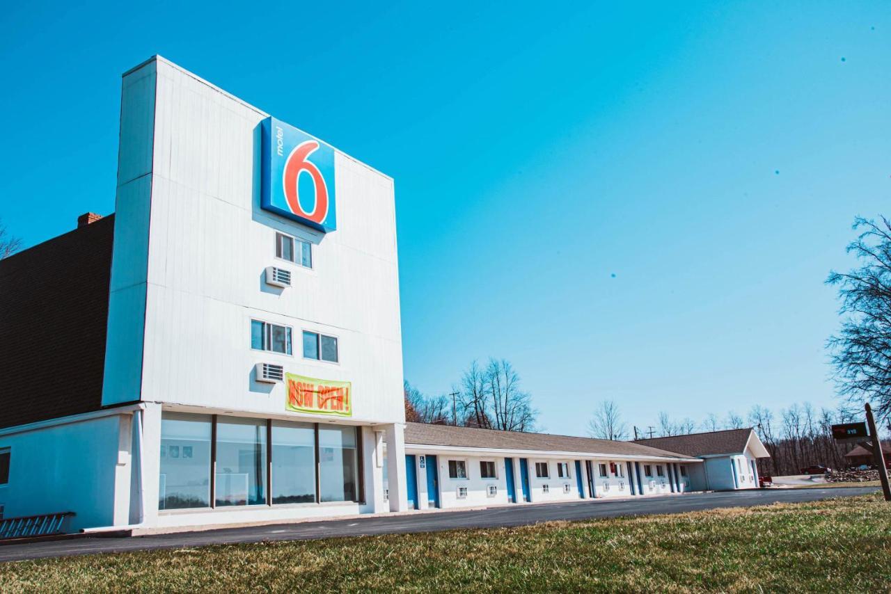 Motel 6 Bellville, Oh Exterior photo
